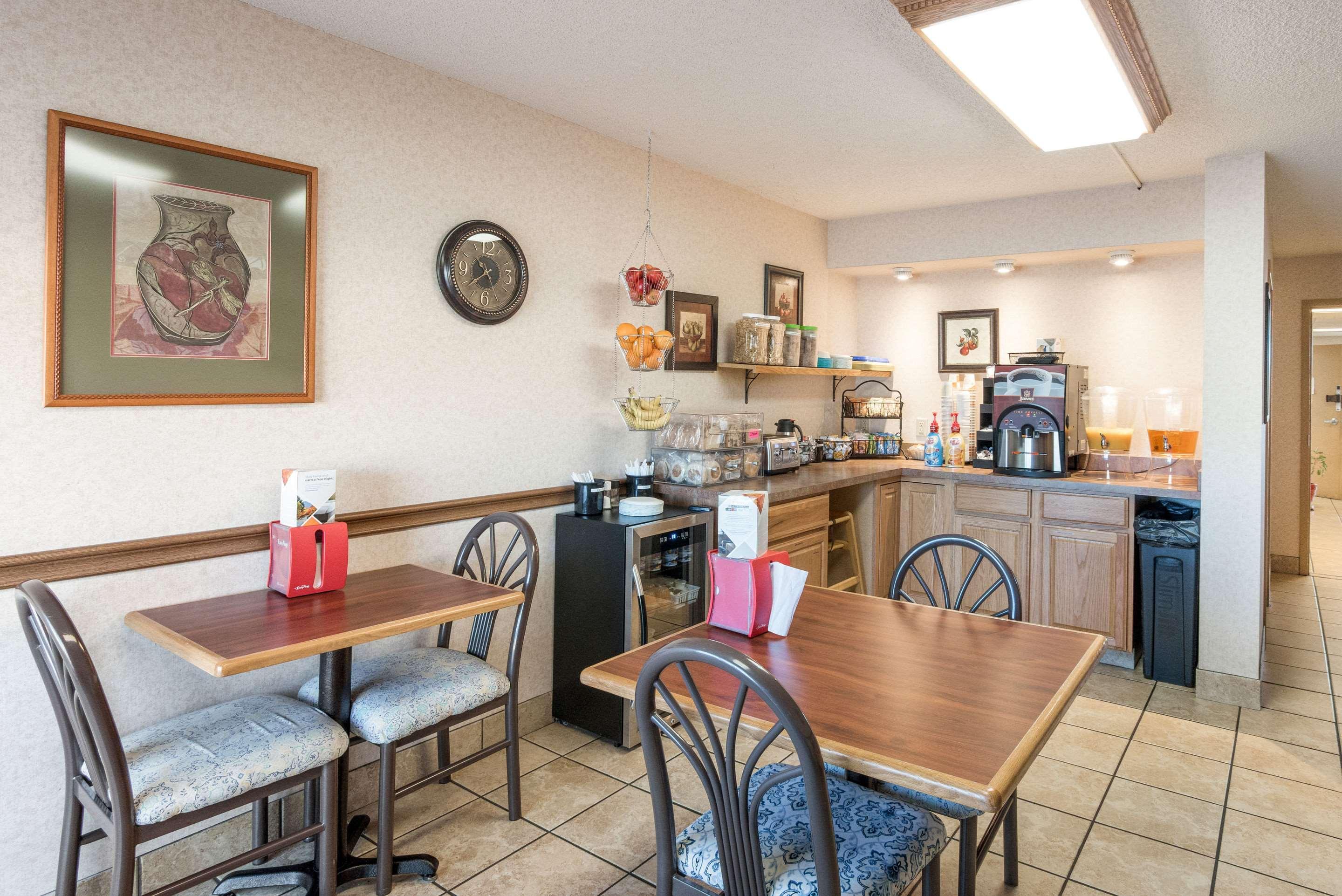 Econo Lodge Grand Junction Bagian luar foto