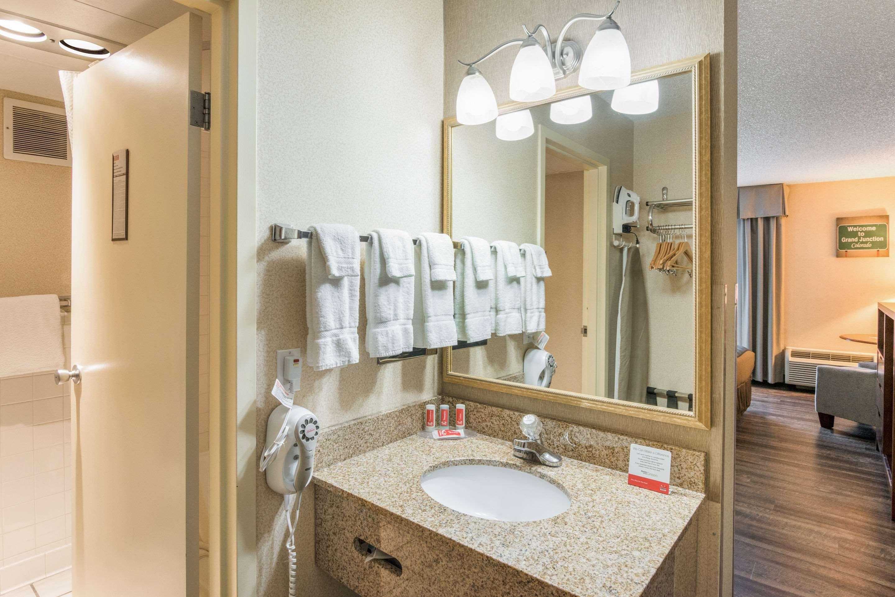Econo Lodge Grand Junction Bagian luar foto
